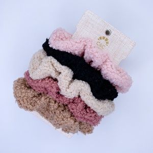 NEW Teddy Fuzzy Scrunchie Hair Ties - 5 Pack